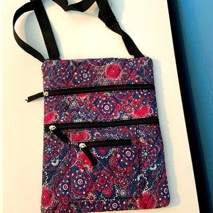 Crossbody purse